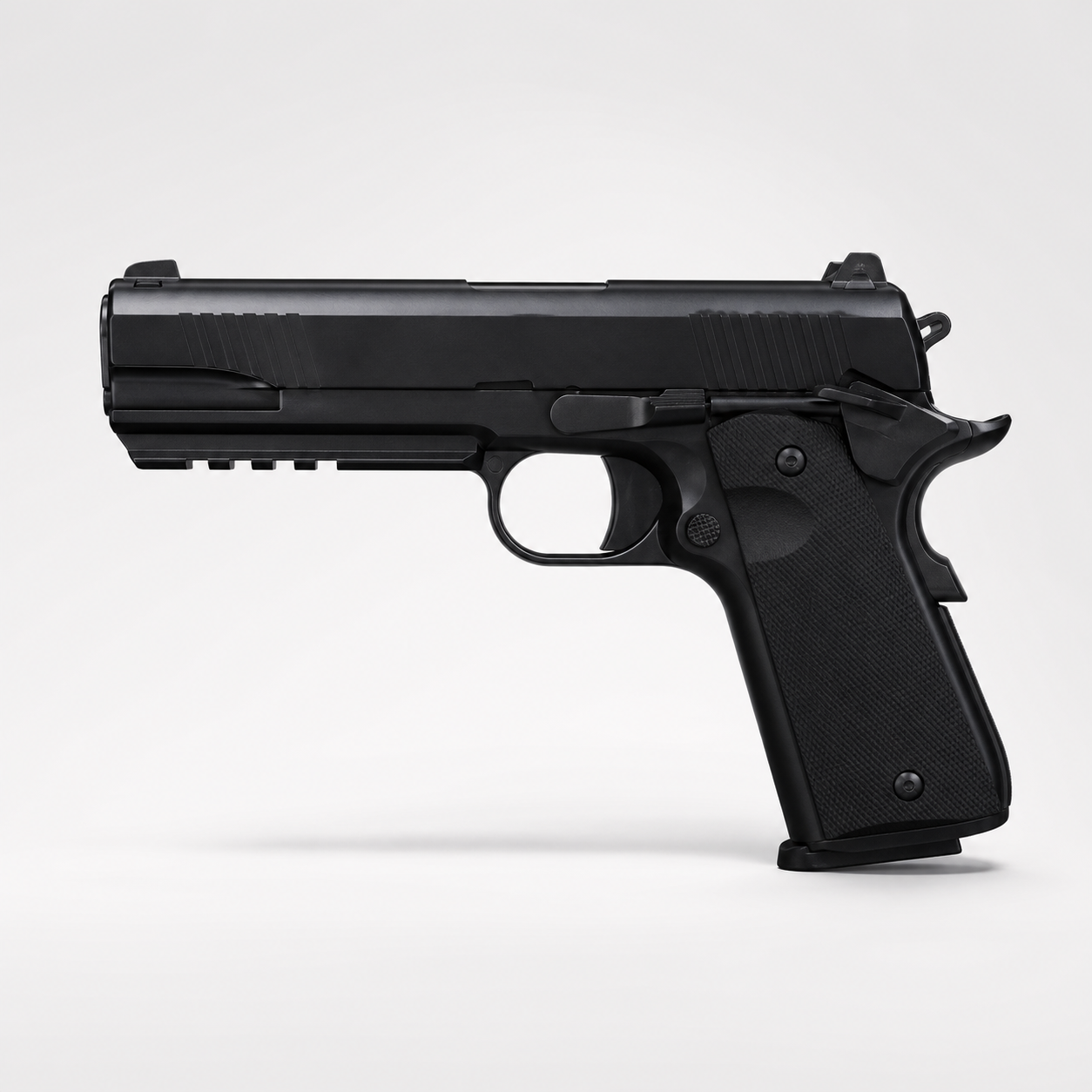 Full-size handgun product photo